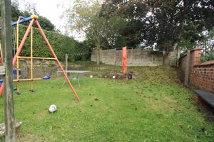 Photo 10- click for photo gallery